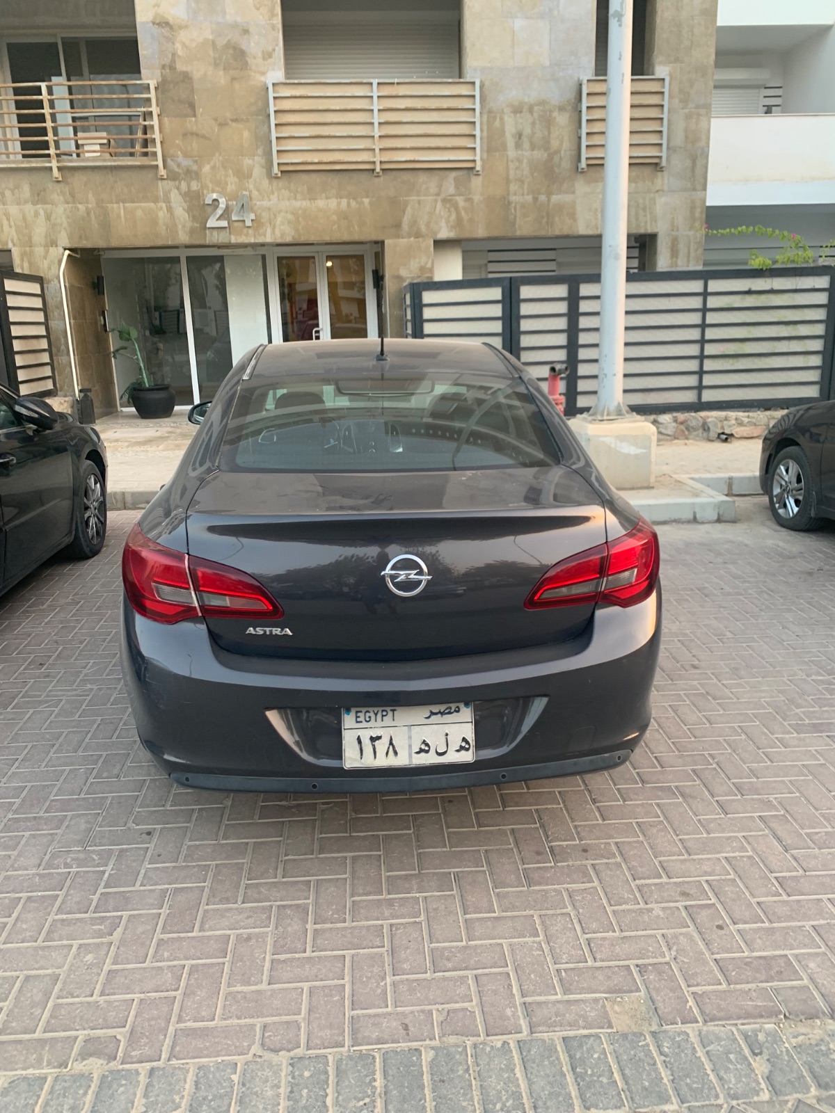 2013 Opel Astra 4
