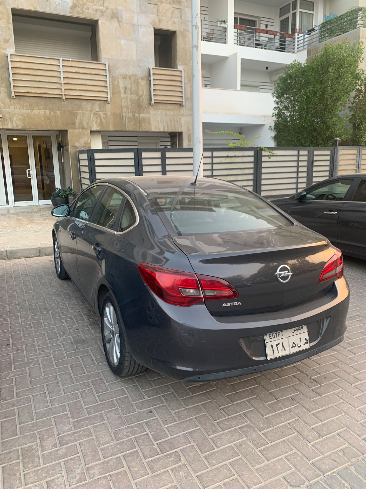2013 Opel Astra 5