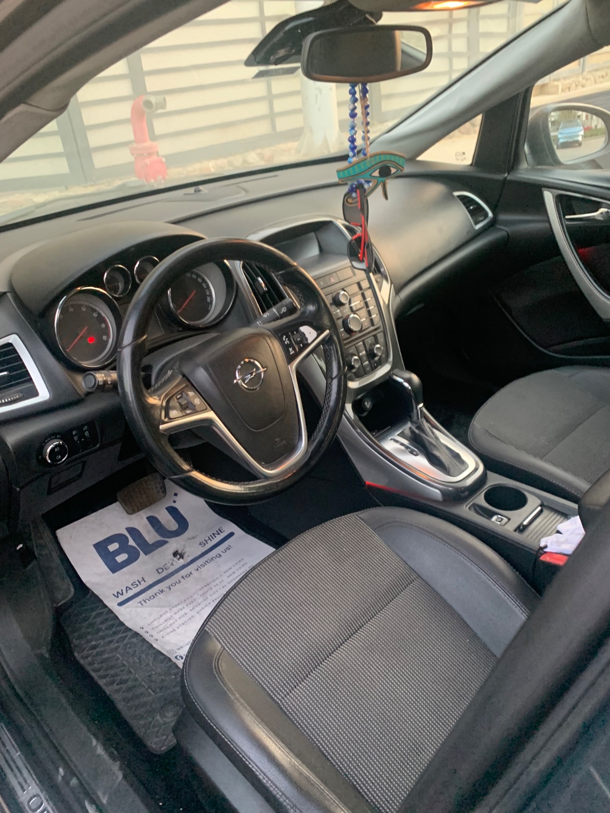 2013 Opel Astra 6