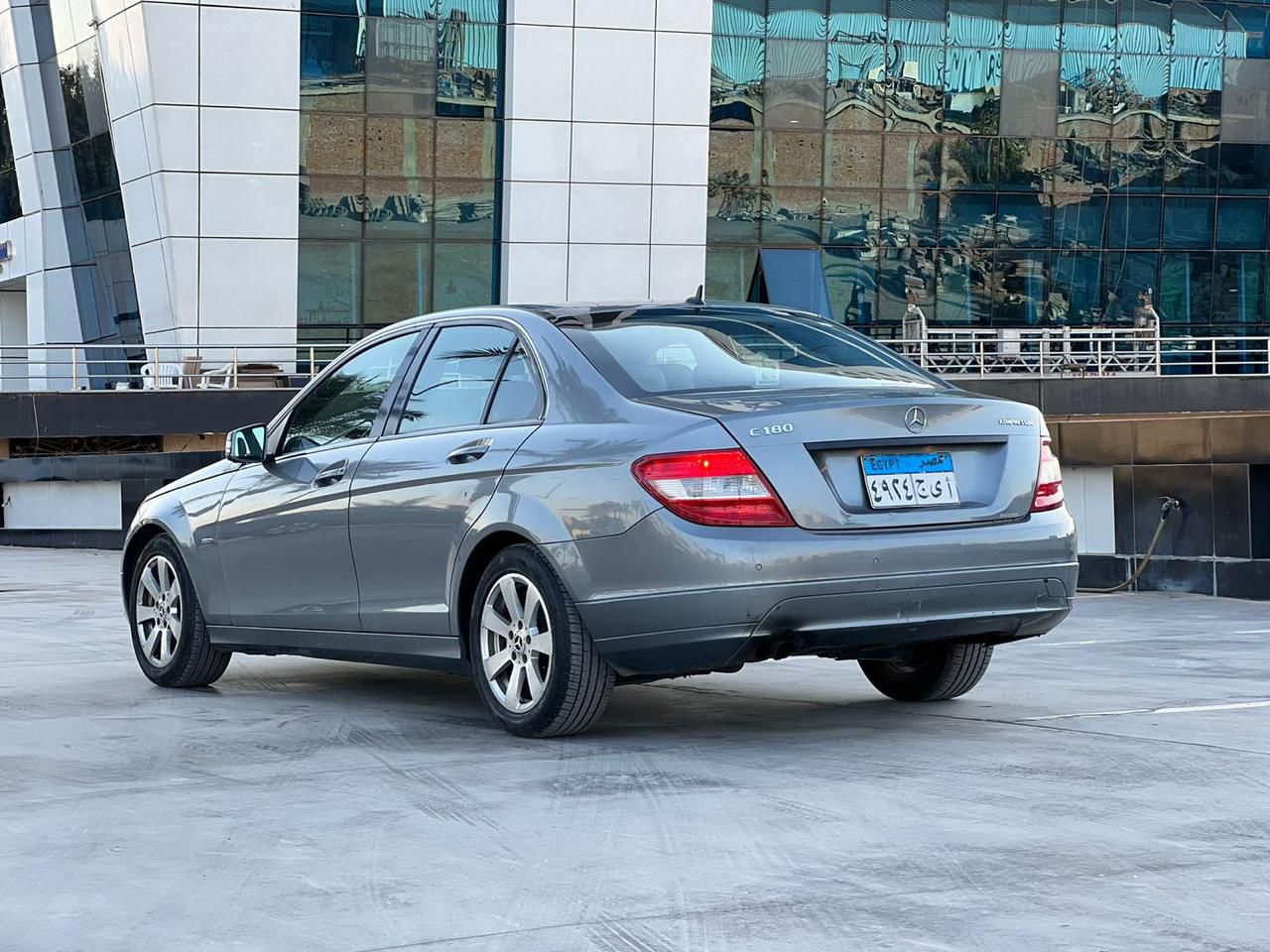 2009 Mercedes-Benz C-Class 3